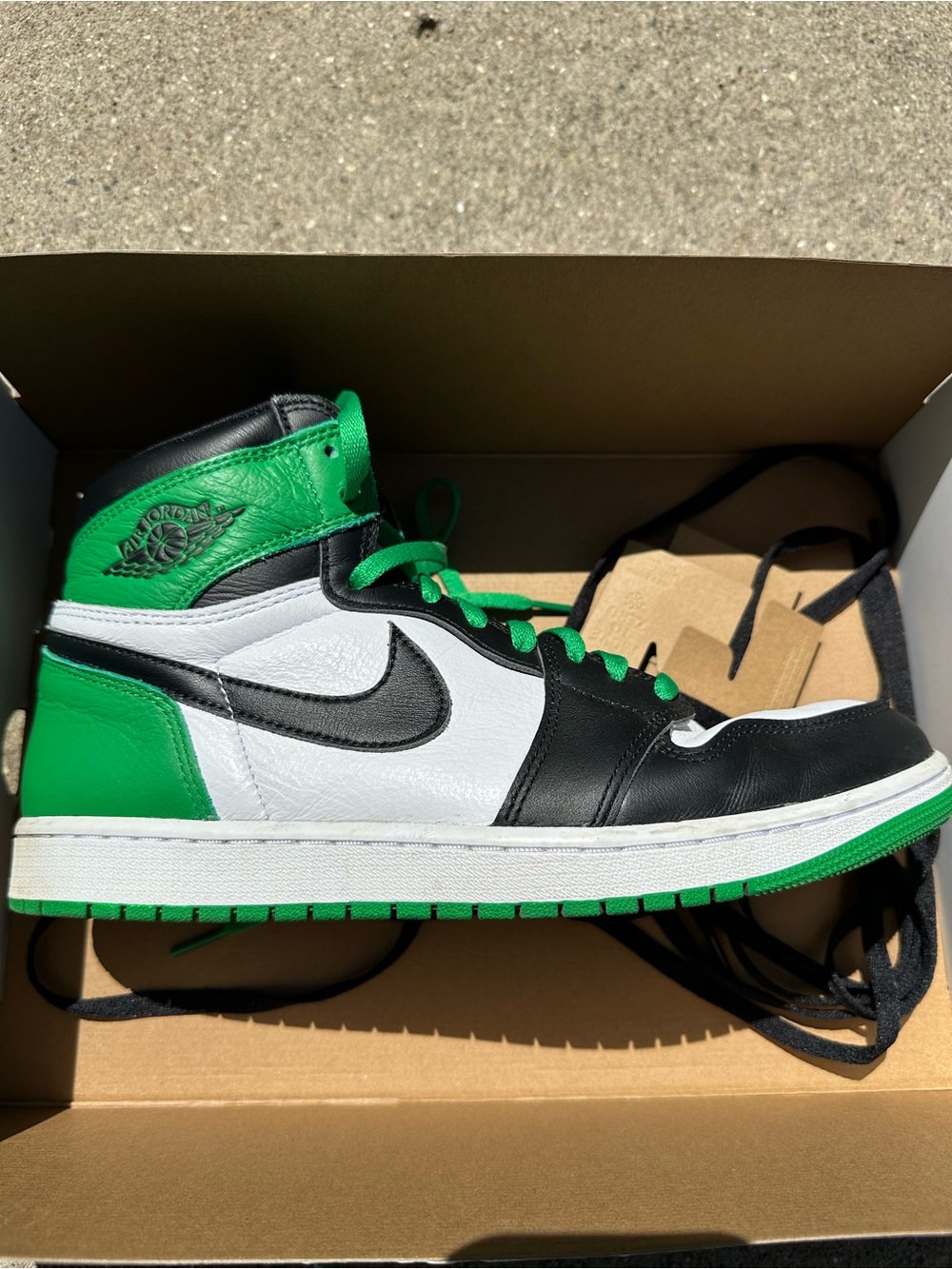 Jordan 1 Mid White Black Green Men's Sneaker